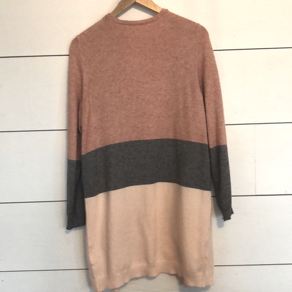 Soft knit long cardigan with pockets - Picture 2 of 2